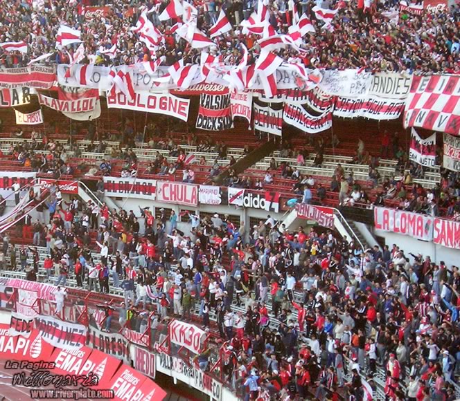River Plate vs Huracán (TA) (CL 2005) 3